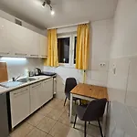 Przytulny W Centrum Apartment *